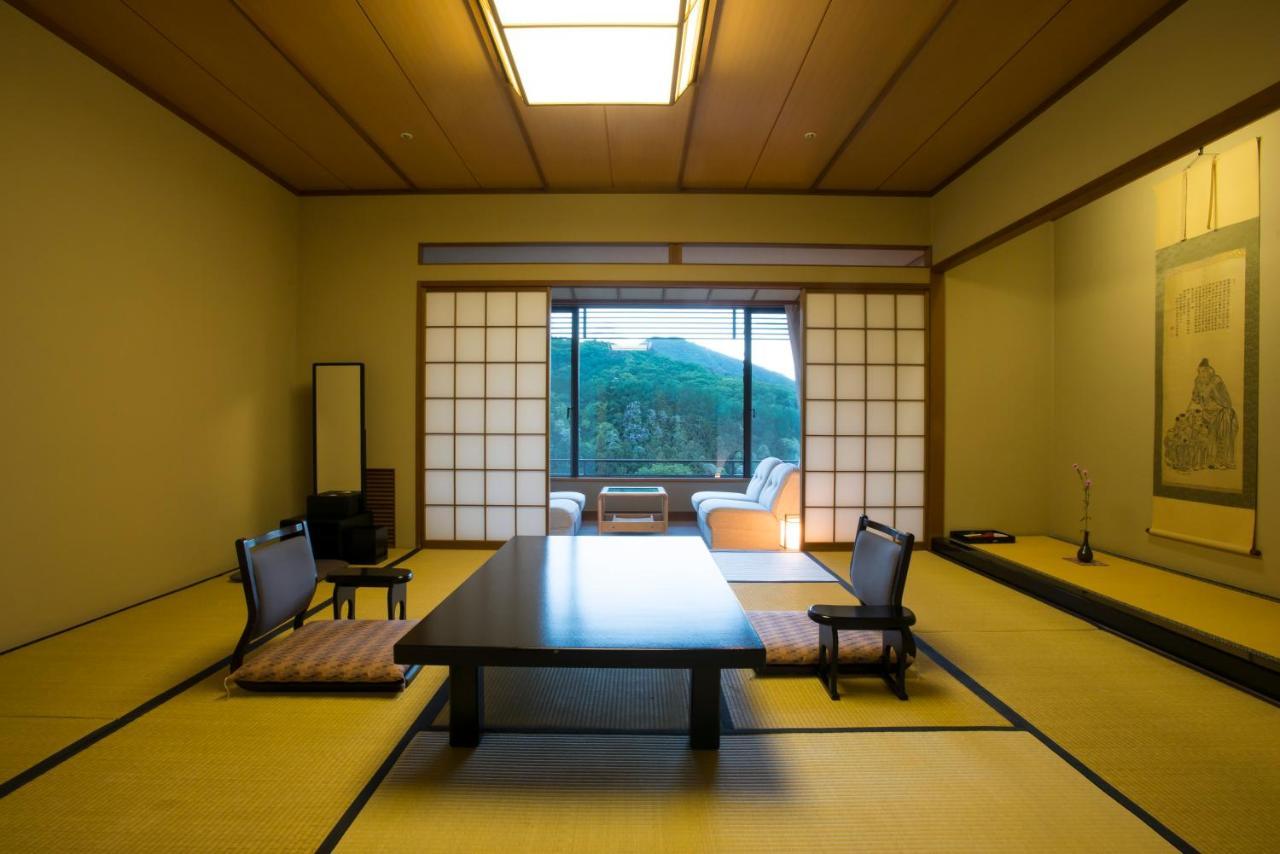 Fukuichi Hotel Shibukawa Bagian luar foto