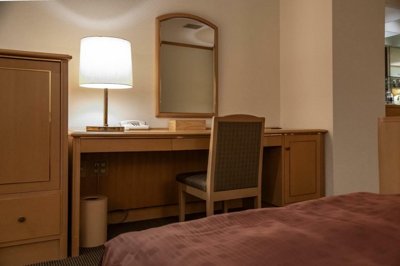 Fukuichi Hotel Shibukawa Bagian luar foto